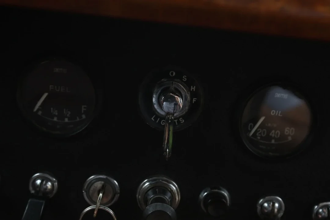 1963 Daimler SP250 - Image 30 of 30