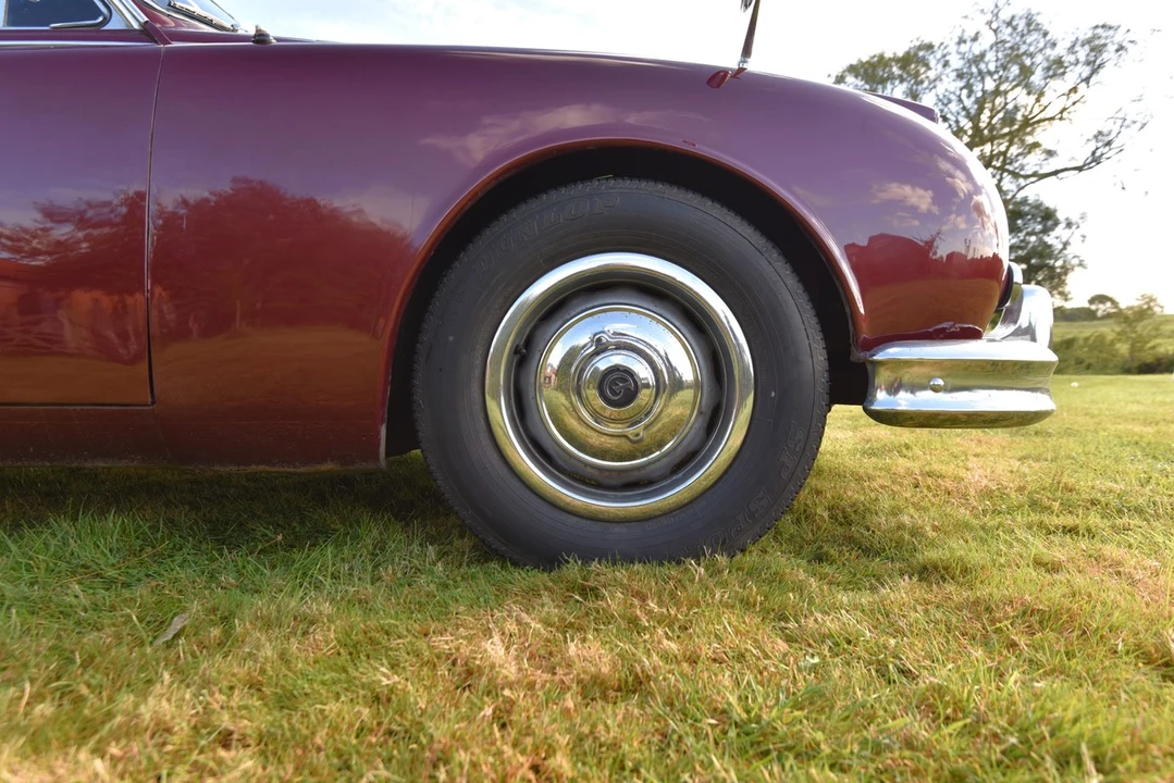 1963 Daimler SP250 - Image 22 of 30