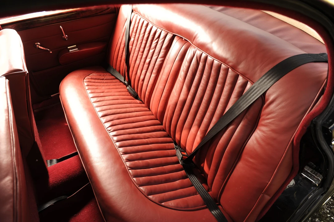 1963 Daimler - Image 6 of 7