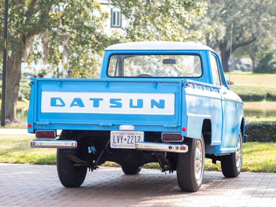 1963 Nissan - Image 15 of 31