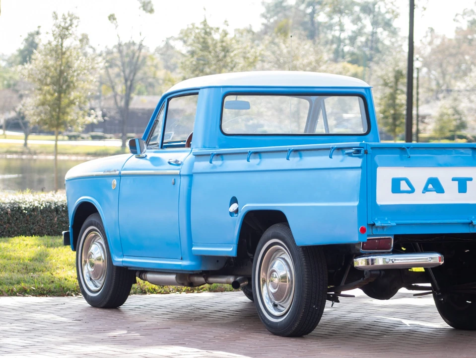 1963 Nissan - Image 17 of 31