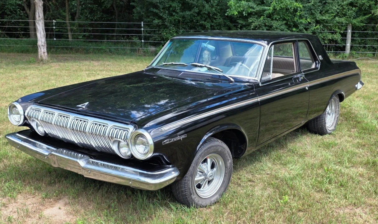1963 Dodge 330 & 440 & 880 - Image 2 of 17