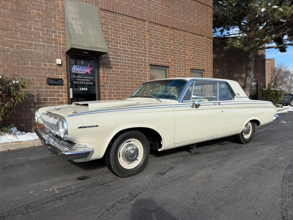 1963 Dodge 330 & 440 & 880 - Image 2 of 31