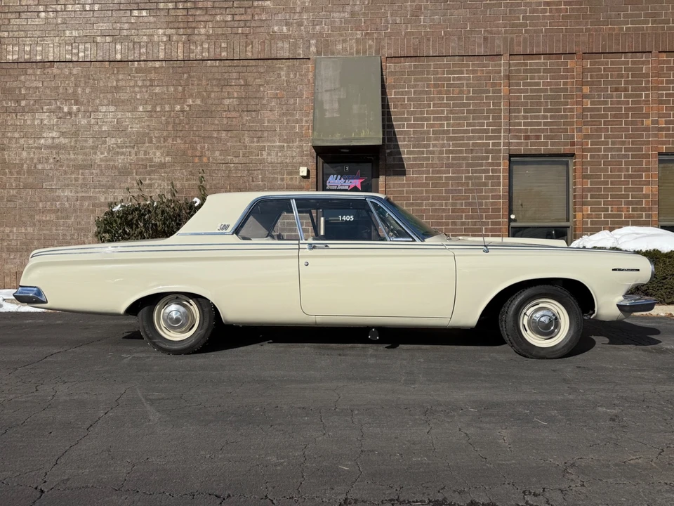 1963 Dodge 330 & 440 & 880 - Image 13 of 31