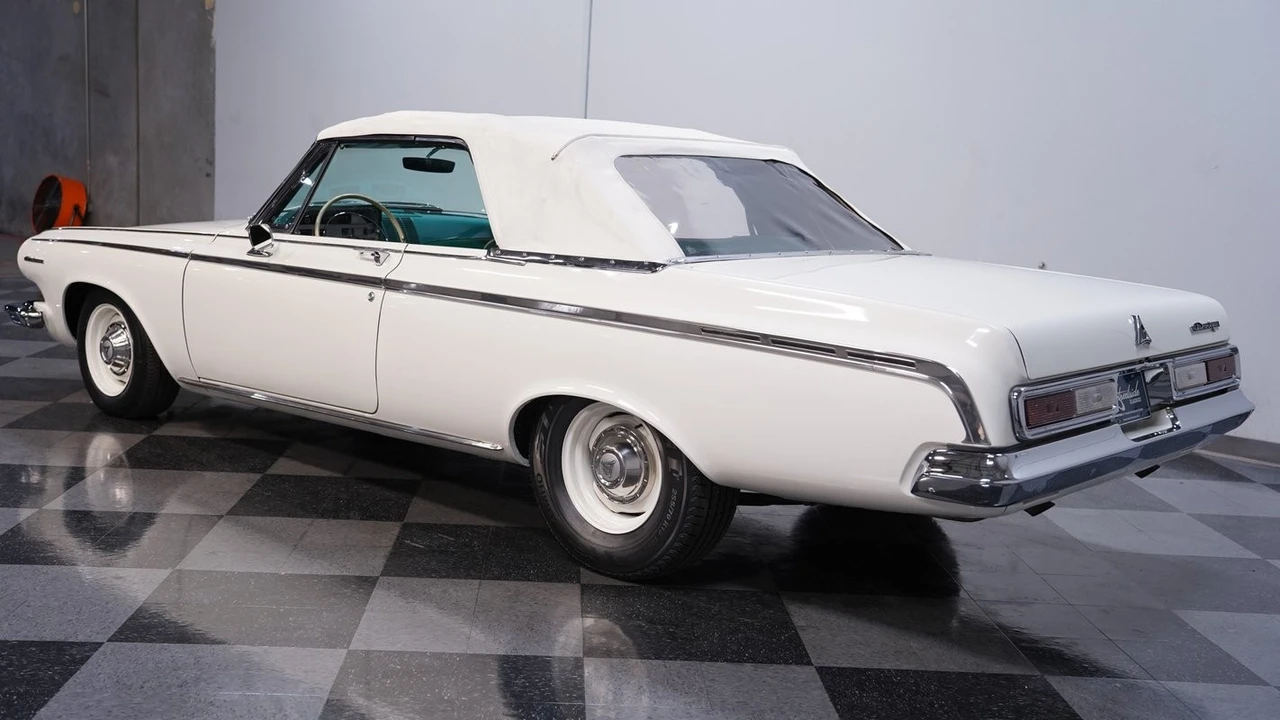 1963 Dodge 330 & 440 & 880 - Image 7 of 12