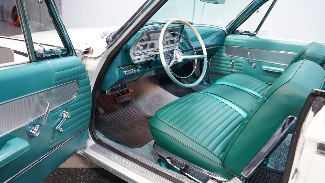 1963 Dodge 330 & 440 & 880 - Image 4 of 12