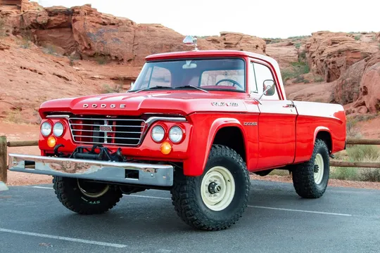 1963 Dodge W100 Power Wagon 4×4 4-Speed