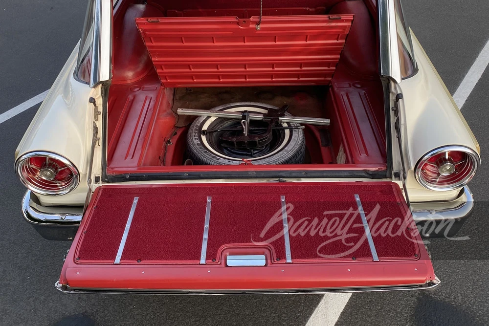 1963 Ford Country Squire - Image 4 of 6