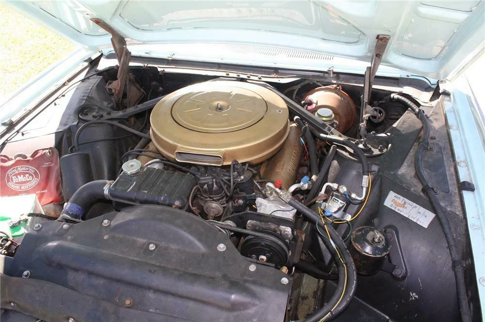 1963 Ford Thunderbird 3rd Gen - Image 3 of 4
