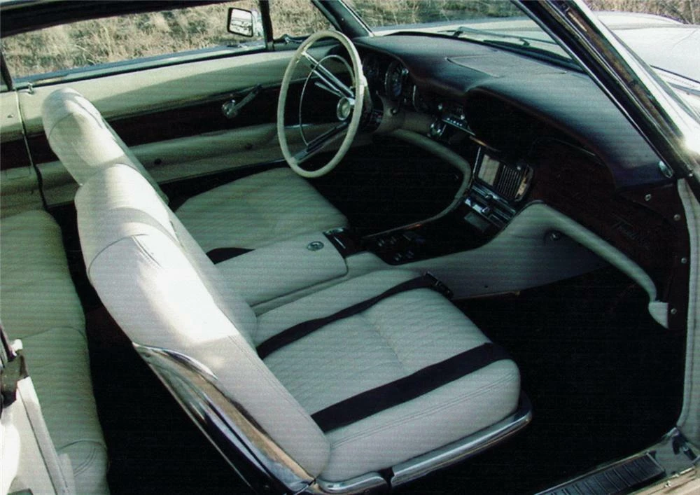 1963 Ford Thunderbird 3rd Gen - Image 4 of 5