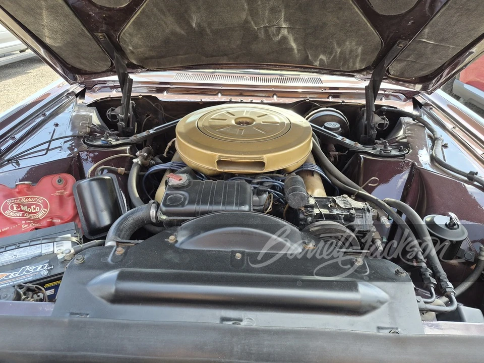 1963 Ford Thunderbird 3rd Gen - Image 5 of 11