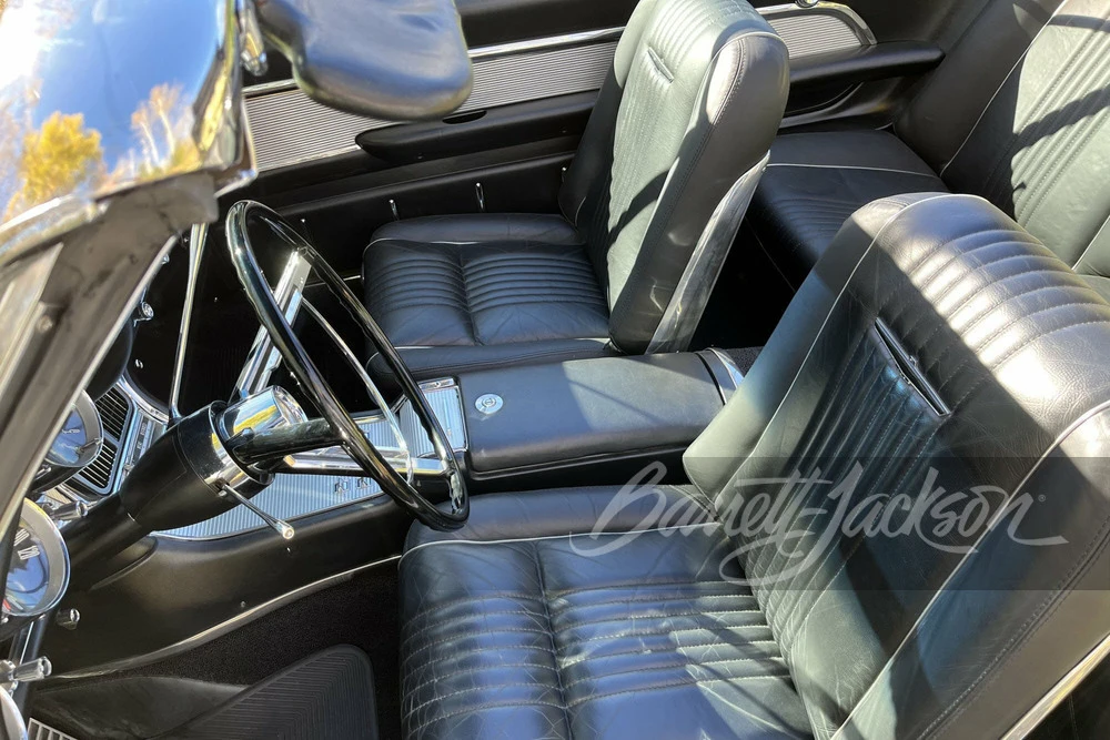 1963 Ford Thunderbird 3rd Gen - Image 7 of 14