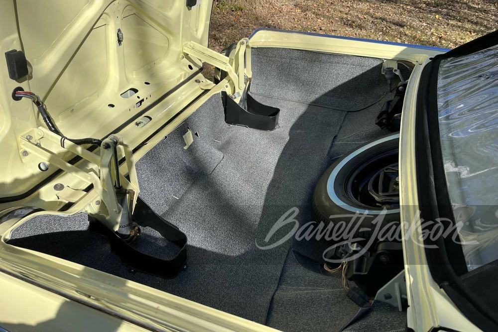 1963 Ford Thunderbird 3rd Gen - Image 13 of 14