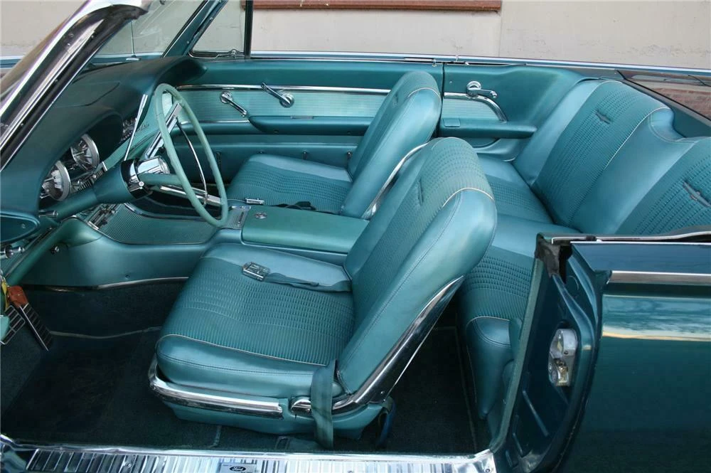 1963 Ford Thunderbird 3rd Gen - Image 3 of 5