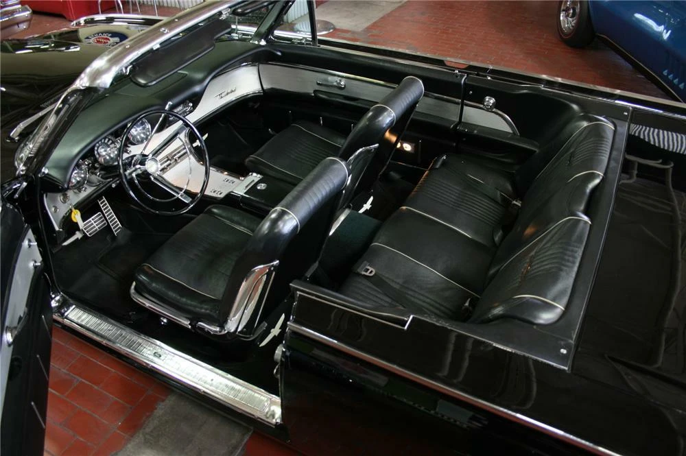 1963 Ford Thunderbird 3rd Gen - Image 4 of 5