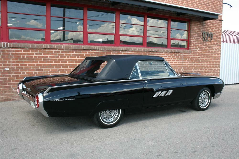1963 Ford Thunderbird 3rd Gen - Image 5 of 5