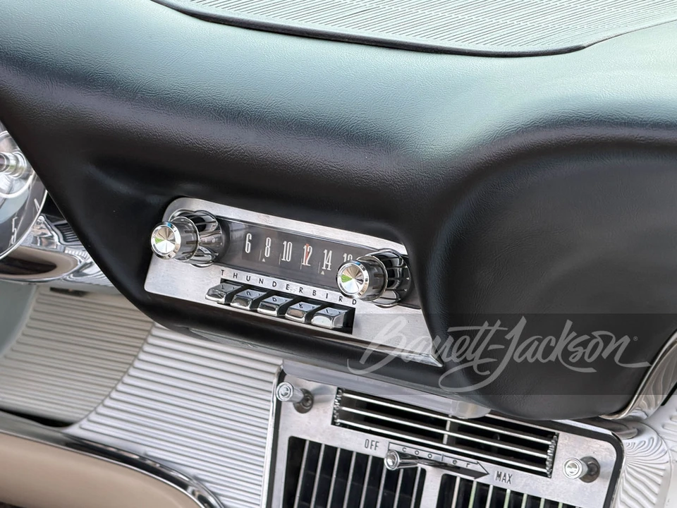 1963 Ford Thunderbird 3rd Gen - Image 11 of 31