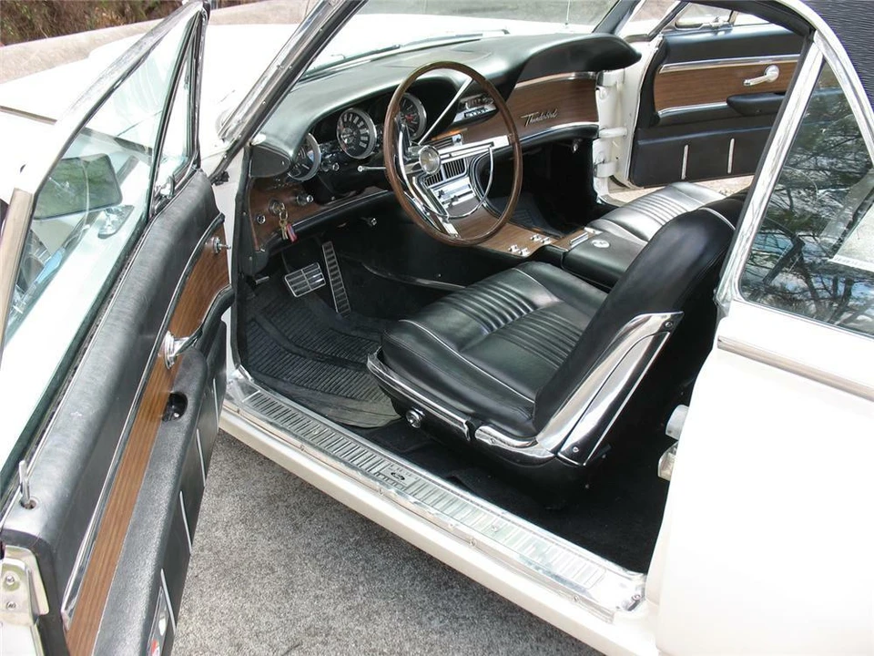1963 Ford Thunderbird 3rd Gen - Image 4 of 5