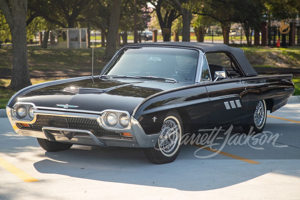 1963 Ford Thunderbird 3rd Gen - Image 9 of 31