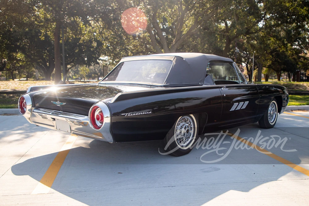1963 Ford Thunderbird 3rd Gen - Image 16 of 31