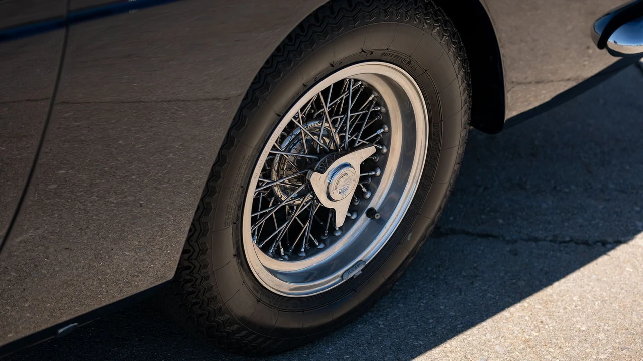 1963 Ferrari 250 GTE - Image 25 of 31