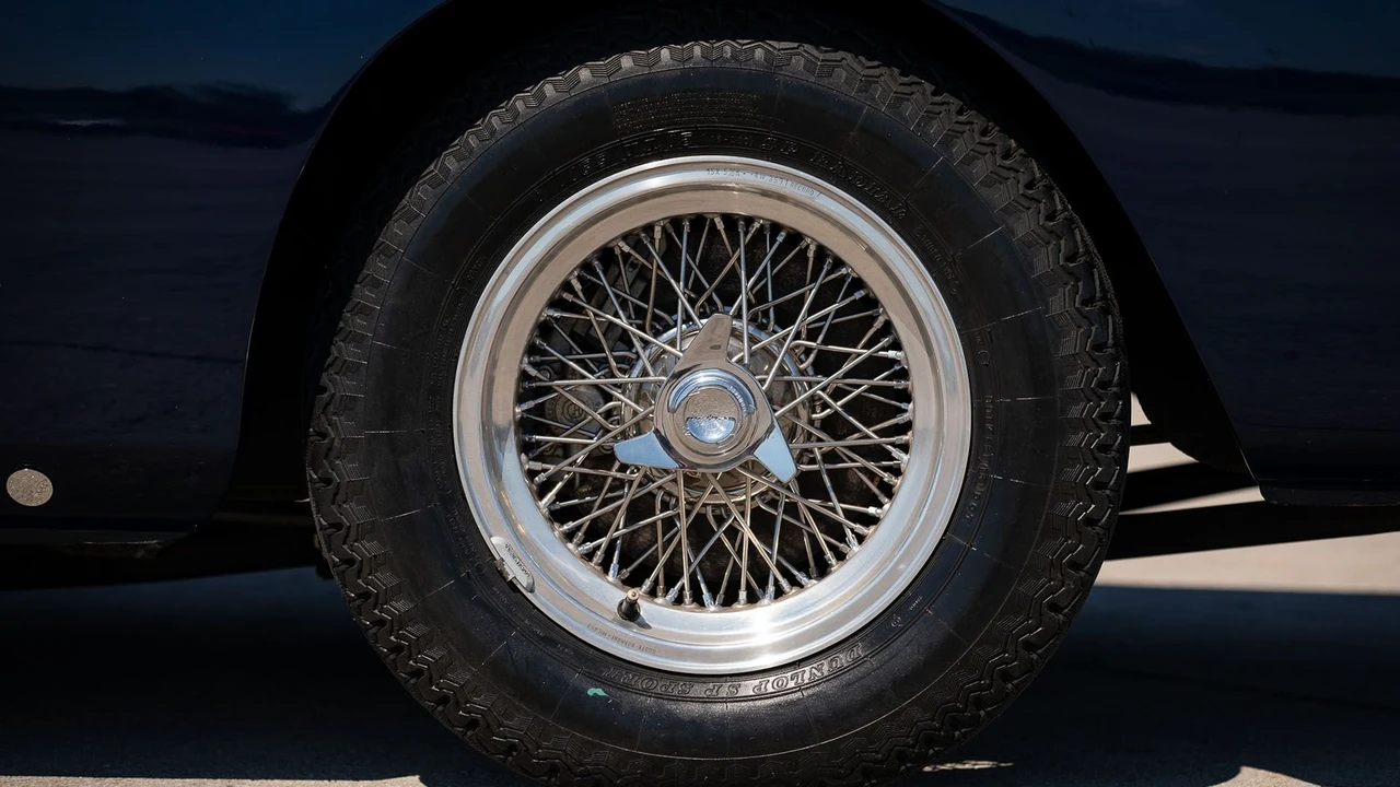 1963 Ferrari 250 GTE - Image 23 of 31