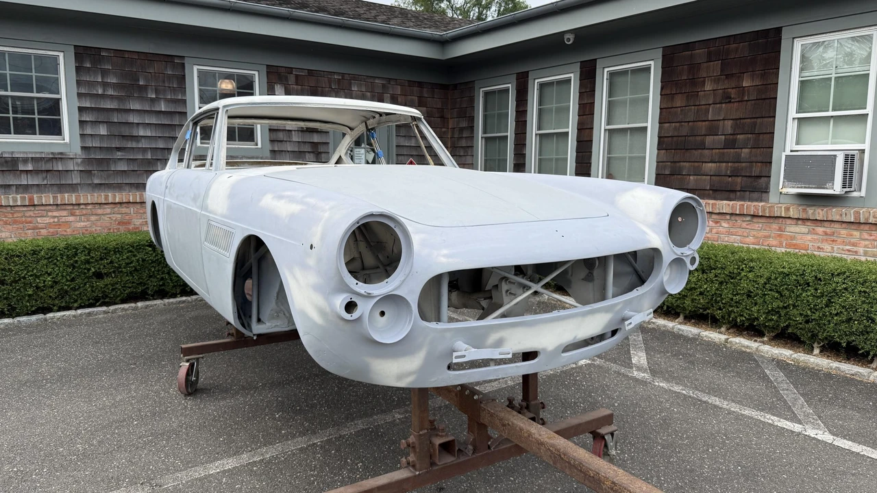 1963 Ferrari 250 GTE - Image 3 of 31
