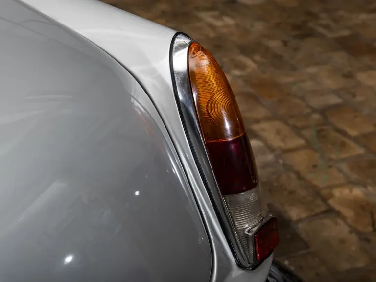 1963 Ferrari 250 GTE - Image 29 of 31