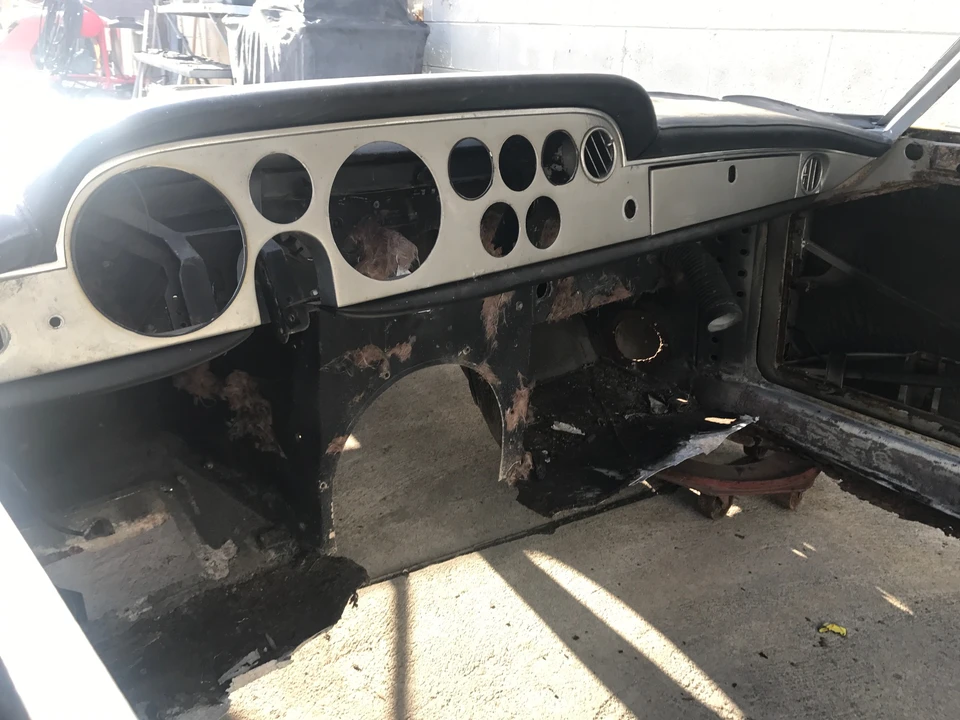 1963 Ferrari 250 GTE - Image 26 of 27