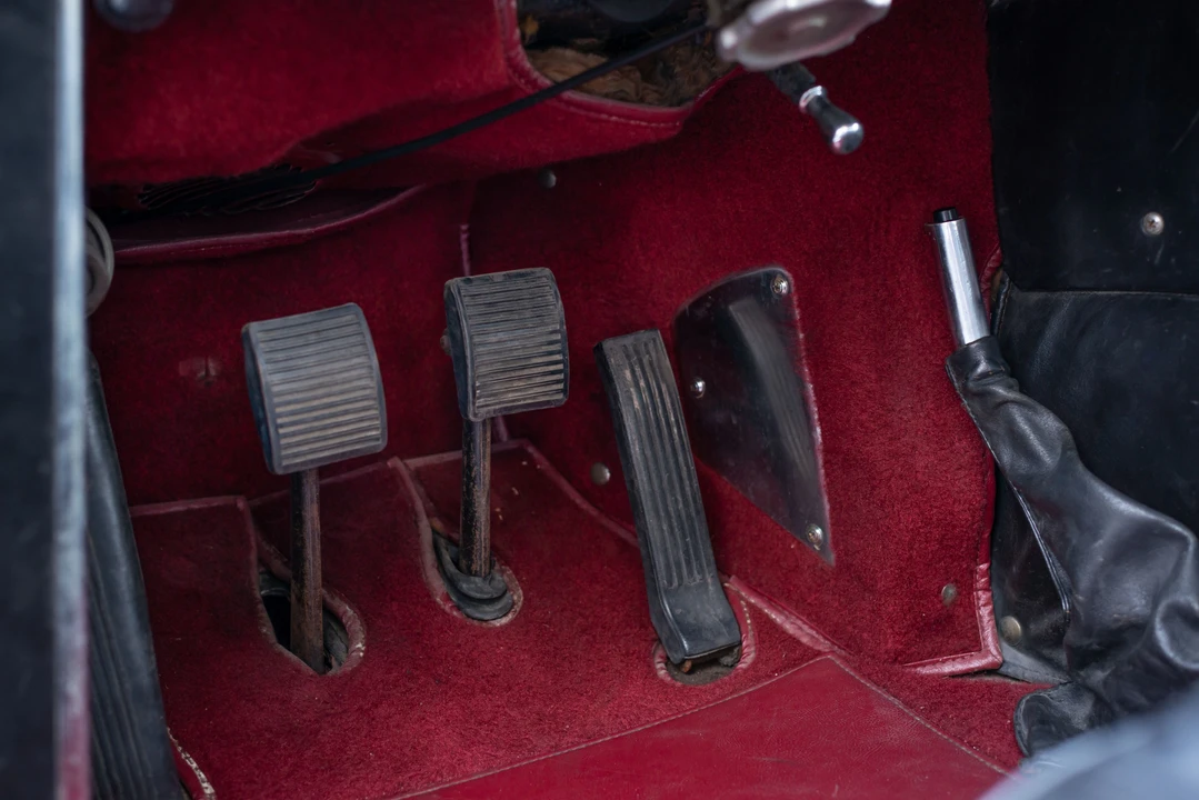 1963 Ferrari 250 GTE - Image 28 of 31