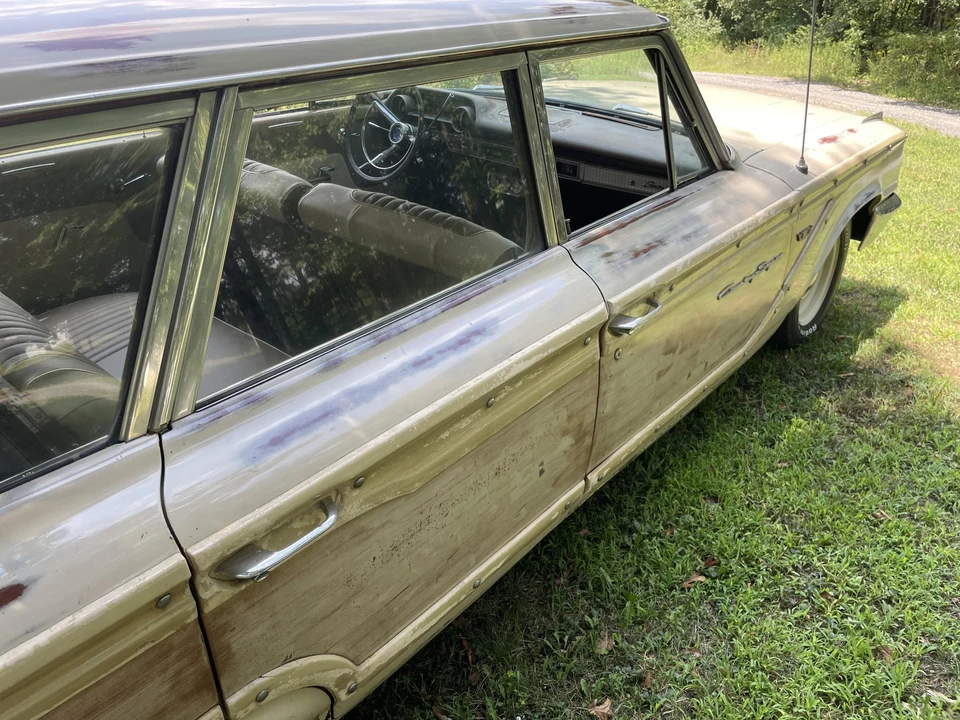1963 Ford Country Squire - Image 25 of 31