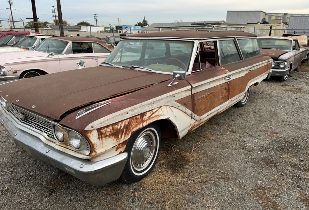 1963 Ford Country Squire - Image 8 of 20