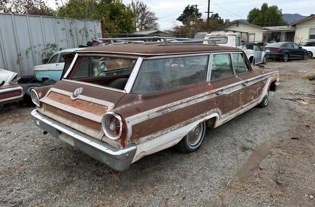 1963 Ford Country Squire - Image 6 of 20