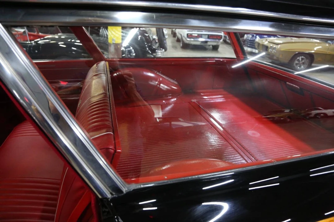 1963 Ford Country Squire - Image 5 of 31