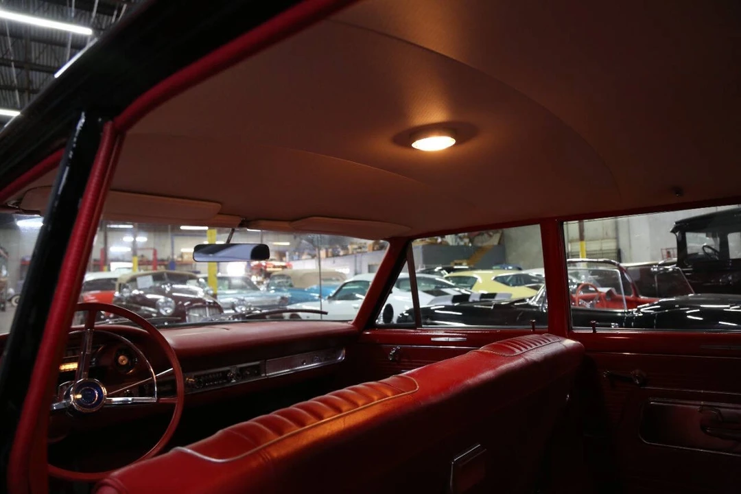 1963 Ford Country Squire - Image 4 of 31