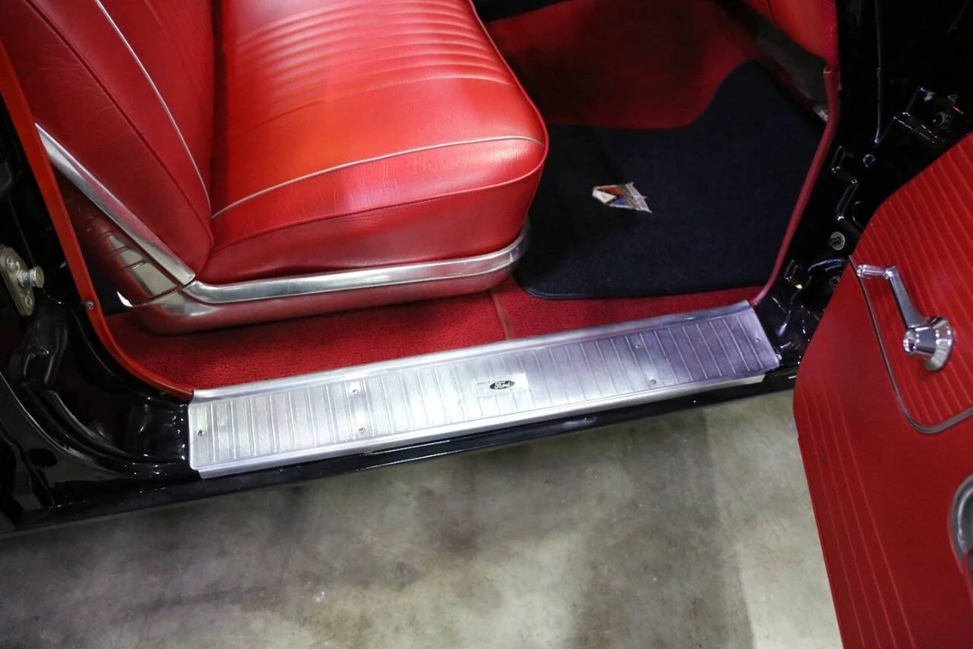 1963 Ford Country Squire - Image 18 of 31