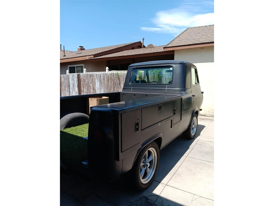 1963 Ford Econoline Van - Image 10 of 14