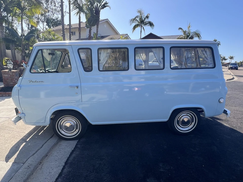 1963 Ford Econoline Van - Image 9 of 31