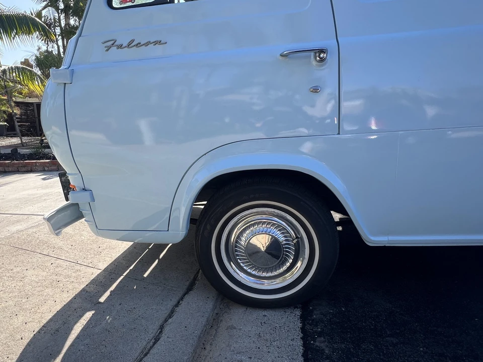 1963 Ford Econoline Van - Image 13 of 31