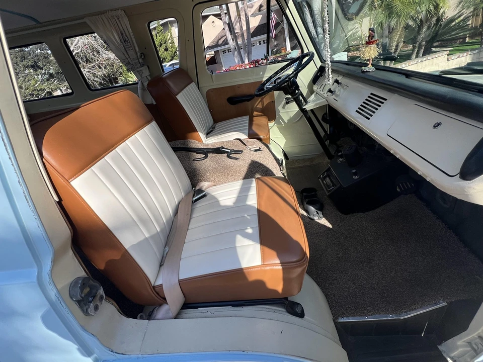 1963 Ford Econoline Van - Image 19 of 31