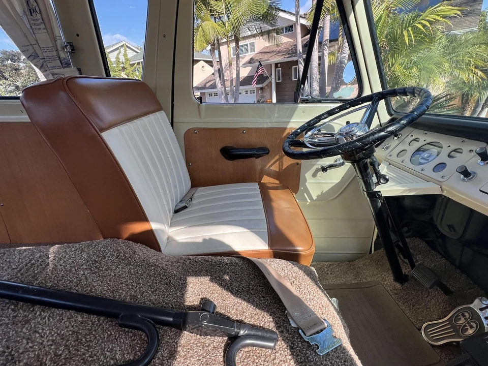 1963 Ford Econoline Van - Image 26 of 31