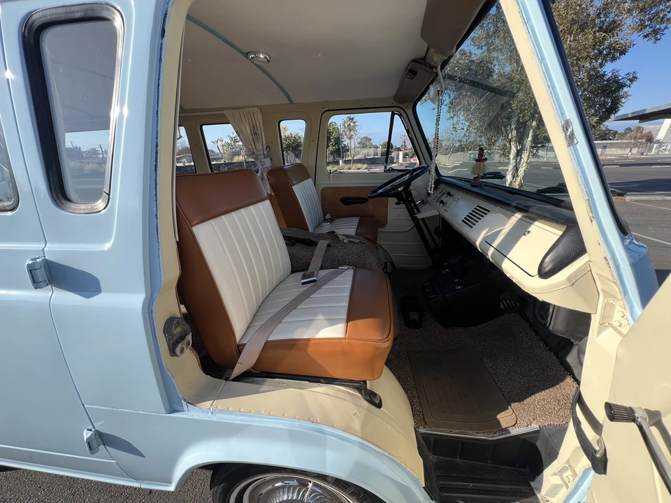 1963 Ford Econoline Van - Image 18 of 31