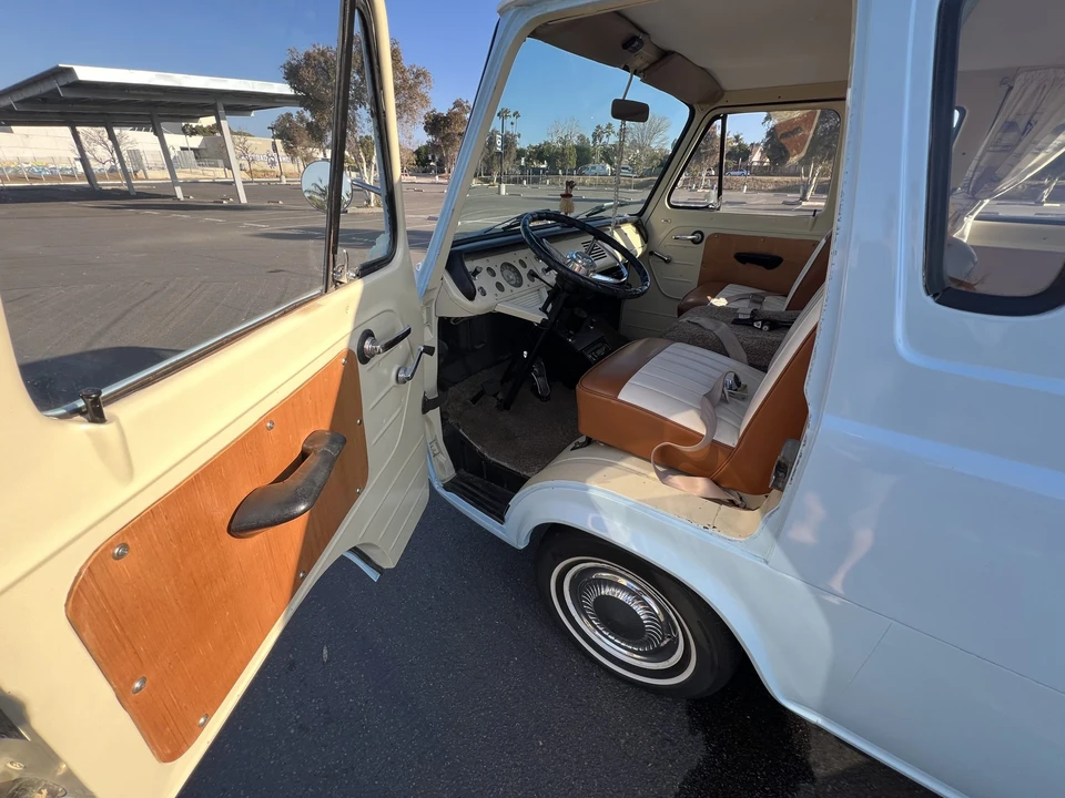 1963 Ford Econoline Van - Image 21 of 31