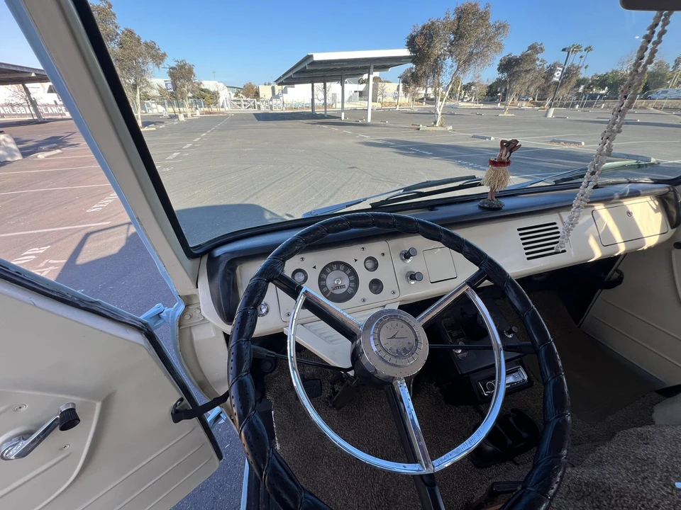 1963 Ford Econoline Van - Image 23 of 31