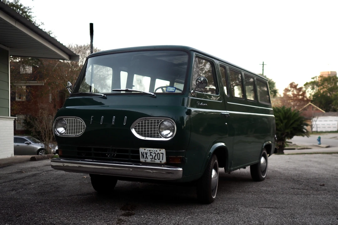 1963 Ford Econoline Van - Image 13 of 31