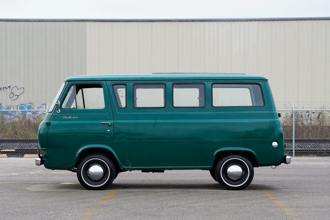 1963 Ford Econoline Van - Image 4 of 31