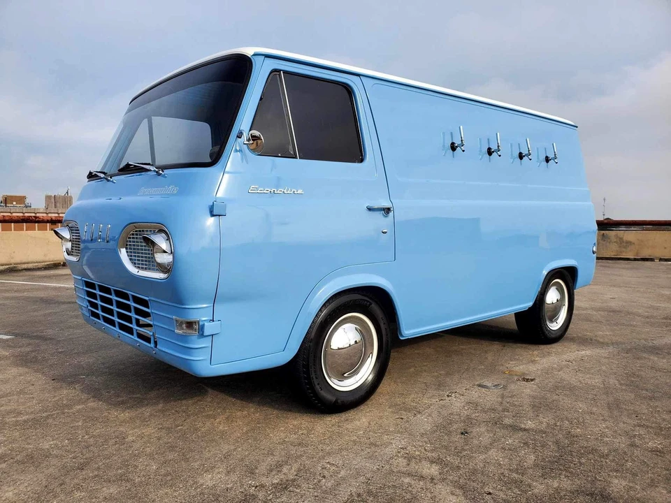 1963 Ford Econoline Van - Image 10 of 31