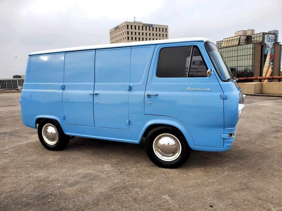 1963 Ford Econoline Van - Image 25 of 31