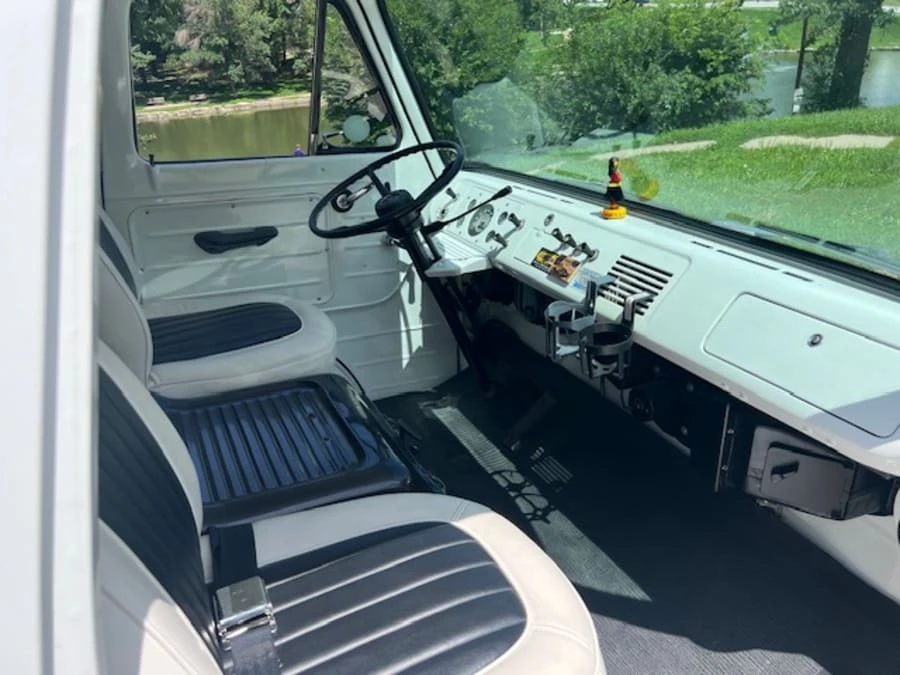 1963 Ford Econoline Van - Image 8 of 14