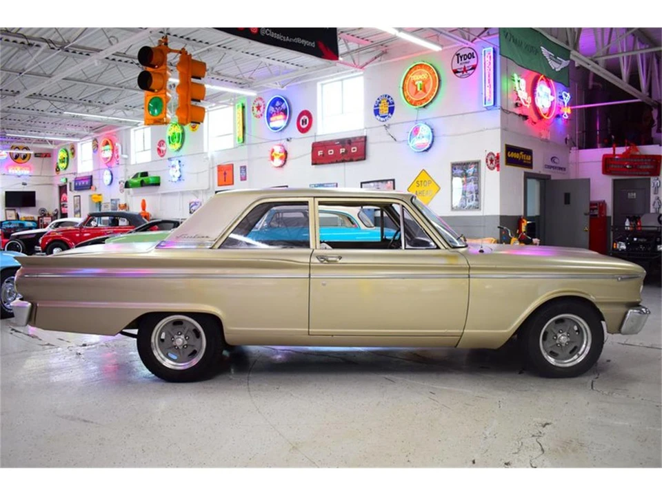 1963 Ford Fairlane 3rd Gen - Image 4 of 31